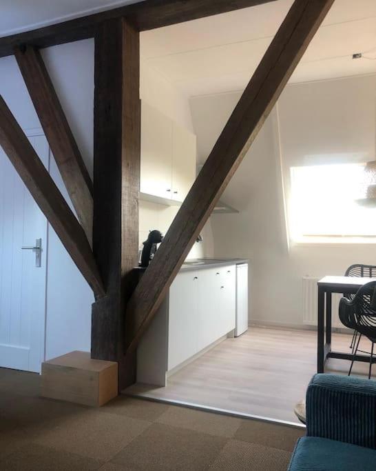 Rustig Logeerverblijf Aan De Rand Van De Stad Lekkum Exterior photo